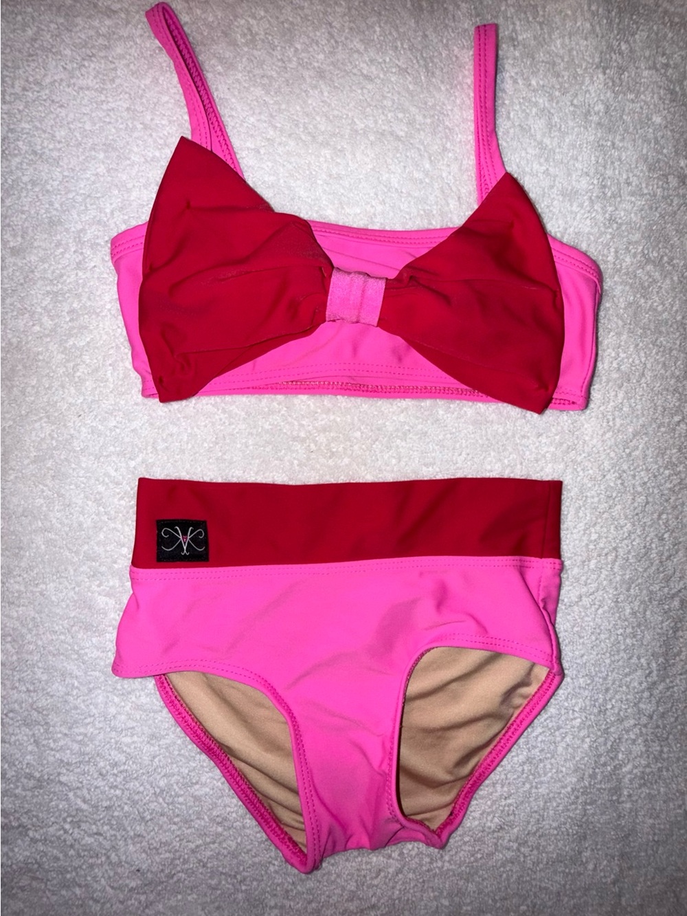 Kandi Kouture 2 Piece Dance Set Size Child Medium (5/6) Pink/Red with Bow